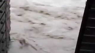 Banjir bandang