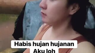 Habis hujan hujanan guys