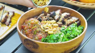 Summer Camping  Enjoying roast pork rice noodles while feeling the breeze and green  gentle summer breeze.