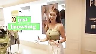 nglish Vocabulary at a CLOTHING STORE - Real English Lesson