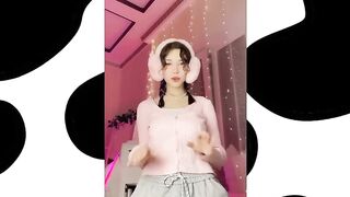 Tiktok hot????