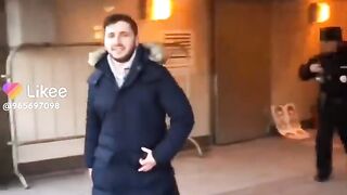 Выронил пистолет