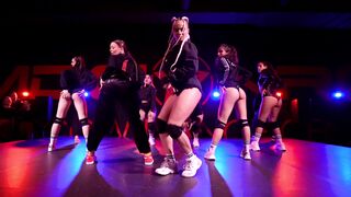Angelina Mulyoukina// dance
