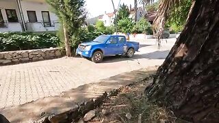 Taxi the cat, who greeted us with meows and lovey-dovey jumps, was so hungry.