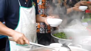 Giant Street Food Pot! Cooking Fresh Squid with Spicy Broth in a Busy Asian Market