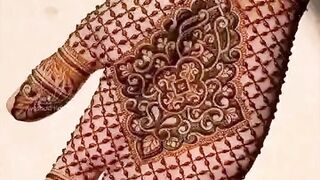 New Arabian mehndi designer