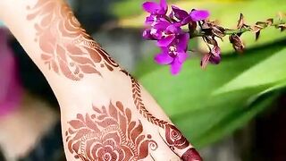 New Nice mehndi design
