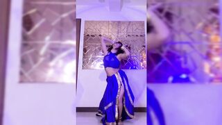 Indian Girl Aarti Dance