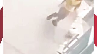 Viral! Rekaman CCTV Ungkap Salah Paham Soal Anak Terjatuh di Sukasari Bandung