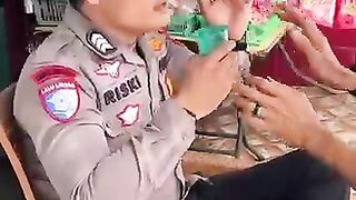 Laugh in the morning 4