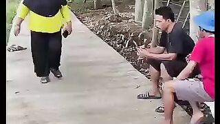 Laugh in the morning 9