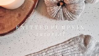 DIY KNIT PUMPKIN