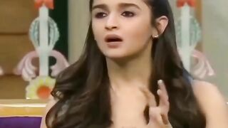 ALIA BHATT LAUGH IS SO CUTE