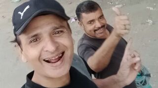 Kitna Chota Hai Or baten Itni Bari Bari Karta Hai