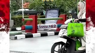 mikir apa kak  ?