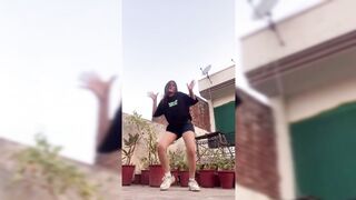 Indian Girl Sania Dance