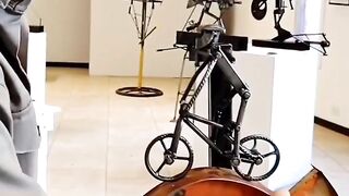 Trabajo. . . crazy kineticart kineticsculpture arte  Guillermo Galetti