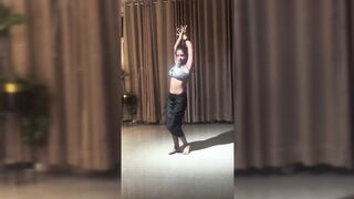 Indian Girl Deepali Vashishtha Dance
