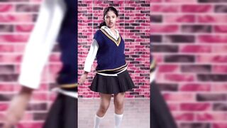 Indian Girl Kirti Singh Dance