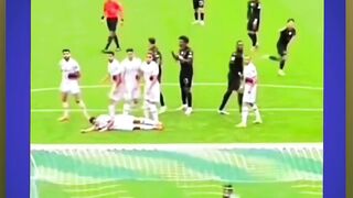 menunggu pelegaraan besar sepakbola