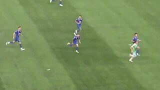 tendangan sudut ke sudut