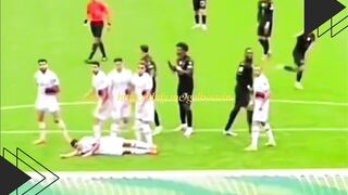 Gol Spektakuler! Tendangan Jarak Jauh Masuk Mulus