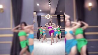 Indian Girl Nisha Baghat Dance