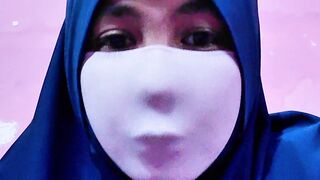 Masker Hijab Ketat