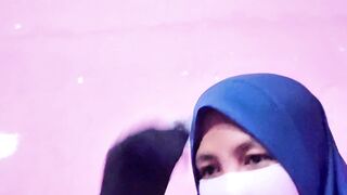 Masker Hijab Ketat