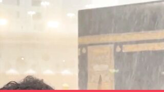 Rain Scenes In Mecca