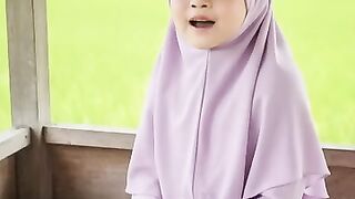 Beautiful little girl and the Quran