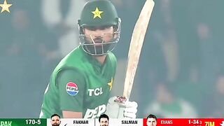 Fakhar zaman great batting in last over against Zimbabwe