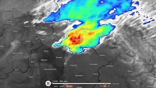 Пакистане превращается во тьму! ⚠️ Сильная гроза обрушилась на Исламабад