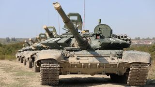 На фоне угроз талибов, Россия направит в Таджикистан ещё один батальон танков Т-72