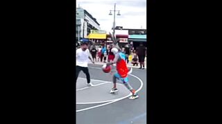 Basketball????????????