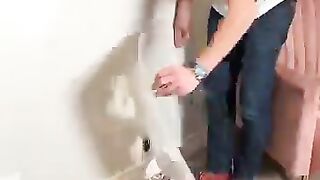 Dad_fixes_hole_in_kids_bedroom!,,????????(360p).