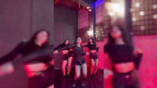 Indian Girl Sidhi Jalan Dance