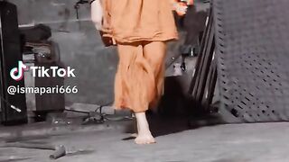 dgdfgdg