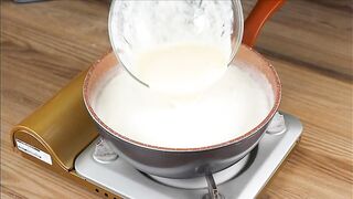 Pon los huevos en leche hirviendo y sorpréndete con el resultado