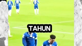 Estevao Willian Resmi Masuk Buku Sejarah Liga Champions!