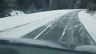 Песня на машине