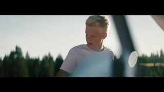 Carson Lueders - Remember Summertime (Official Music Video)