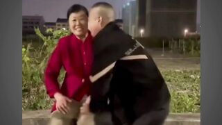 Nge-lag dikit auto panik MemeLucu