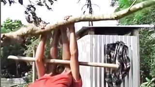 FUNY DONT HANG AROUND