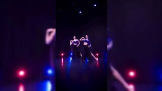 Indian Girl Komal Mawani Dance