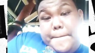 udah cocok megang parkiran pasar padahal mah