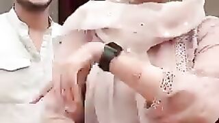 Donya mange apni murady