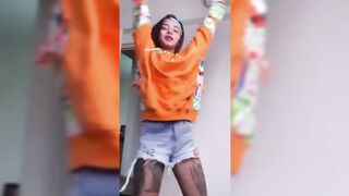 Indian Girl Vishwa Rathod Dance