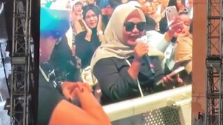 Seng muni bidadari gpp tapi kok seng muni ikan dugong