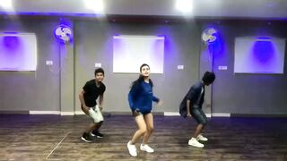 Indian Girl Deepali Likhar Dance